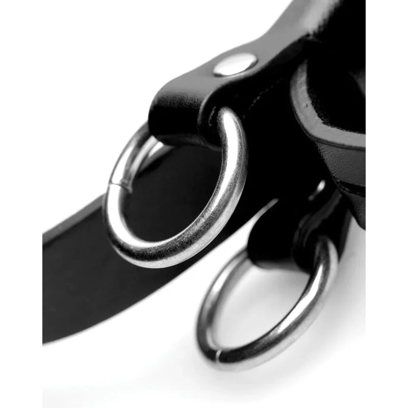 Frog-Tie Restraints