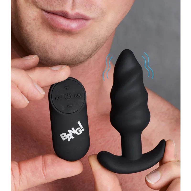 21x Silicone Swirl Plug With Remote -Black - MyPleasure