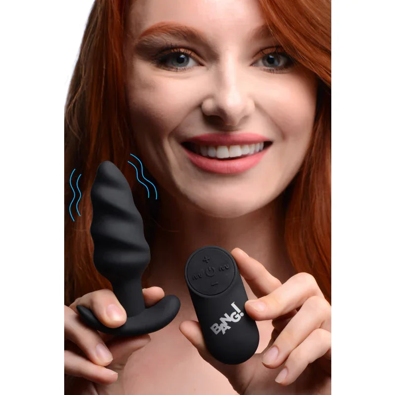 21x Silicone Swirl Plug With Remote -Black - MyPleasure