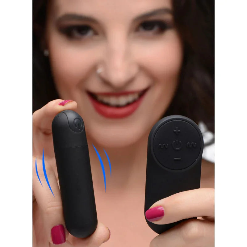 Bang Vibrating Bullet With Remote Control - Black - MyPleasure
